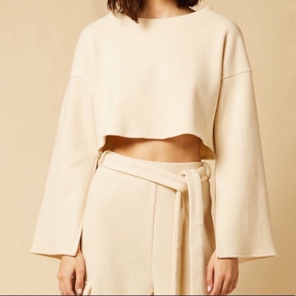 Choosy Elsa Cream Cropped Slouchy Slit Bell Sleeve Boxy Sweater Size Small - Picture 2 of 16